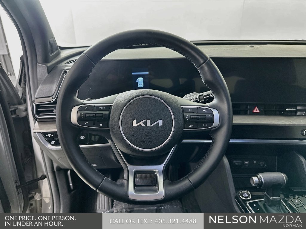 Used 2023 Kia Sportage X-Line w/ X-Line Premium Package AWD/4WD image 13