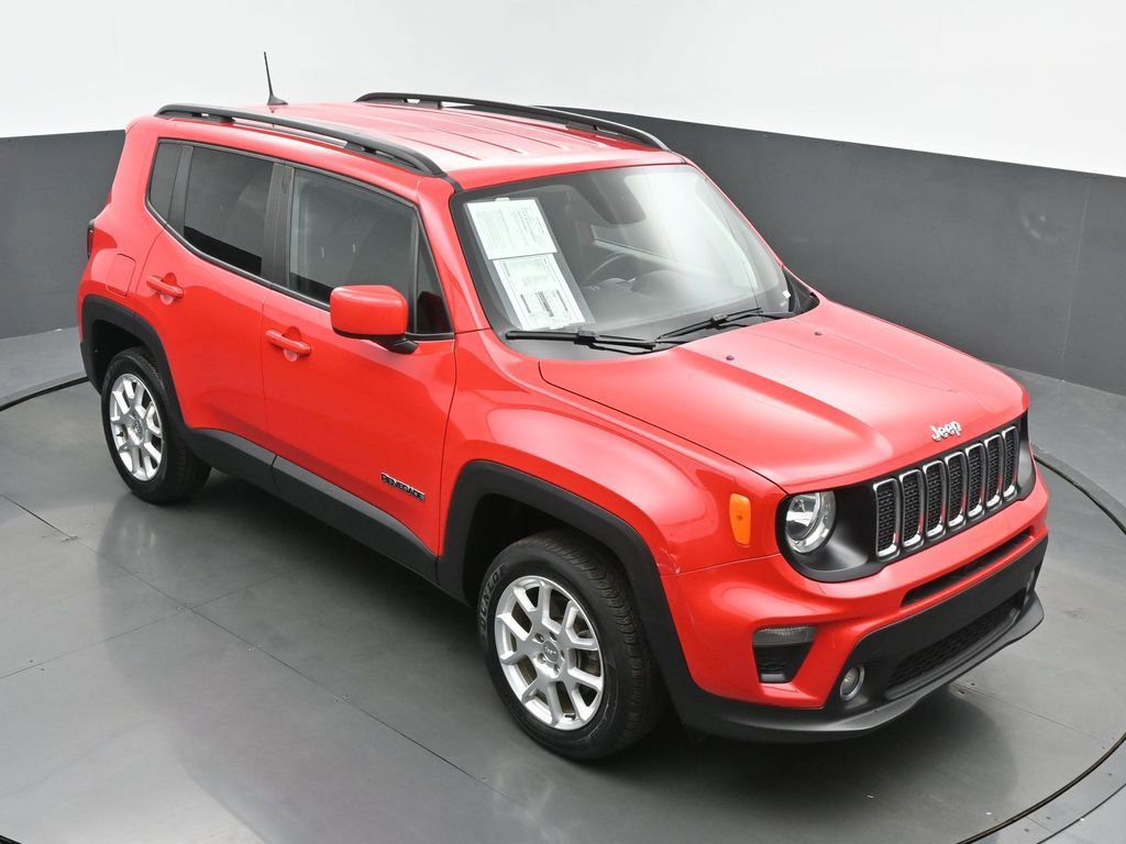 Used 2020 Jeep Renegade Latitude w/ Cold Weather Group AWD/4WD image 41