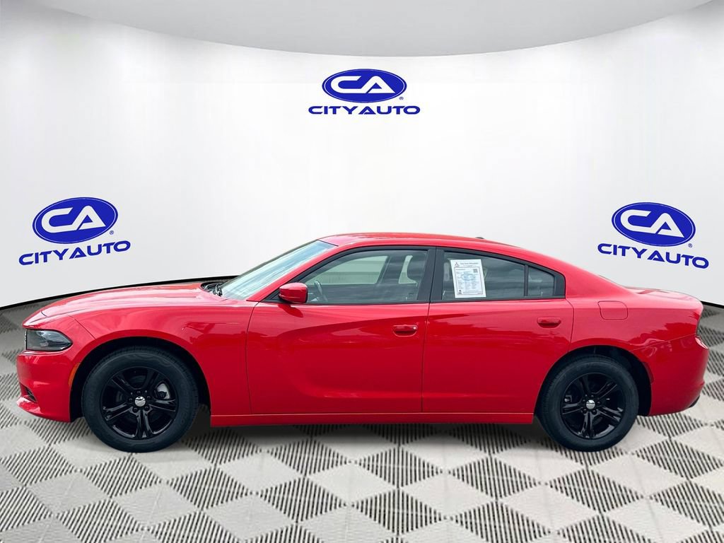 Used 2022 Dodge Charger SXT RWD image 7
