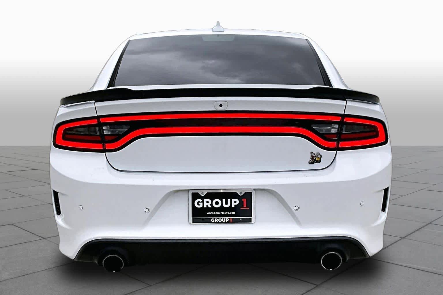 Used 2023 Dodge Charger Scat Pack w/ Harman/Kardon Audio Group RWD image 5