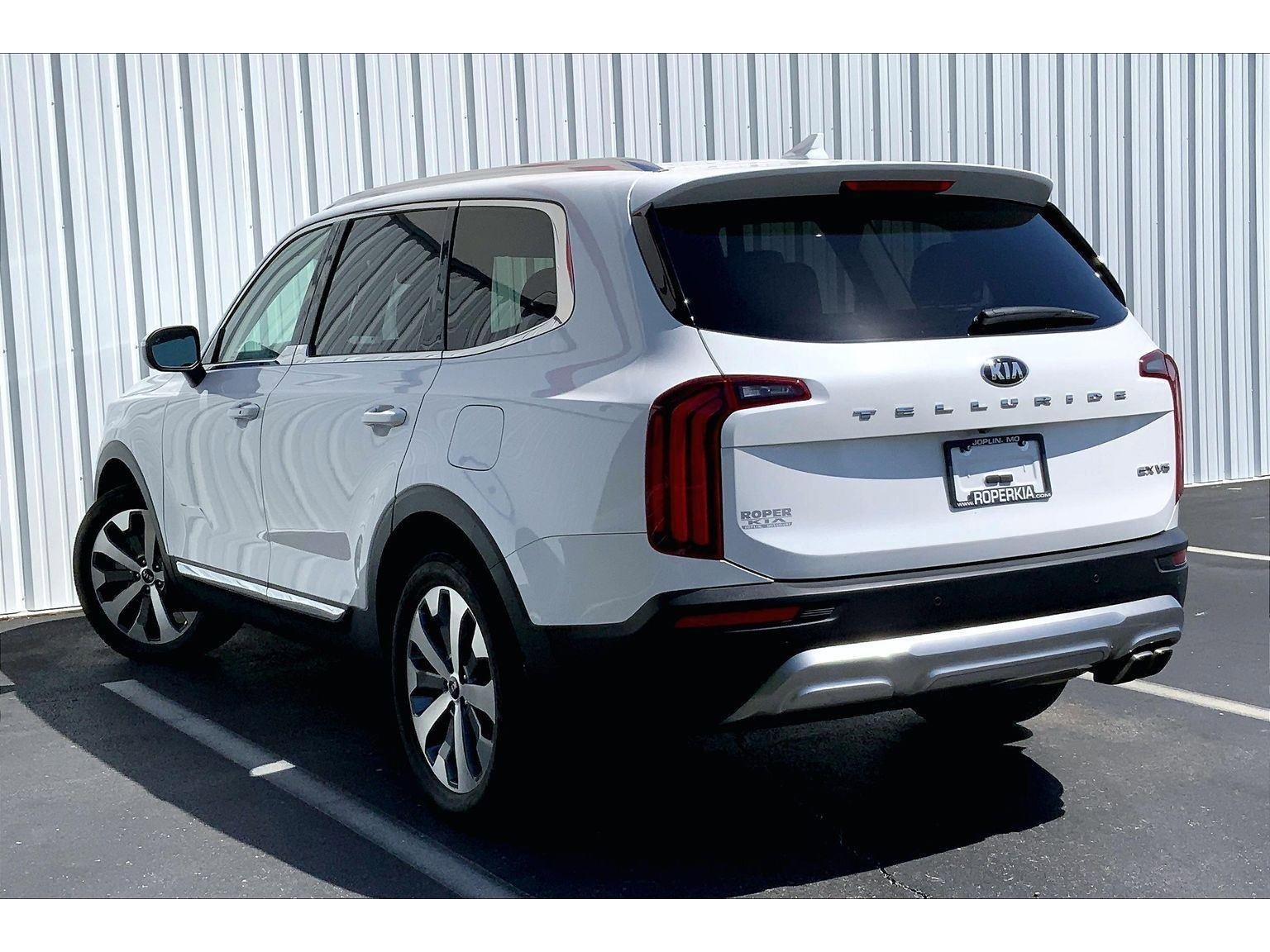 Used 2020 Kia Telluride EX w/ EX Premium Package FWD image 10