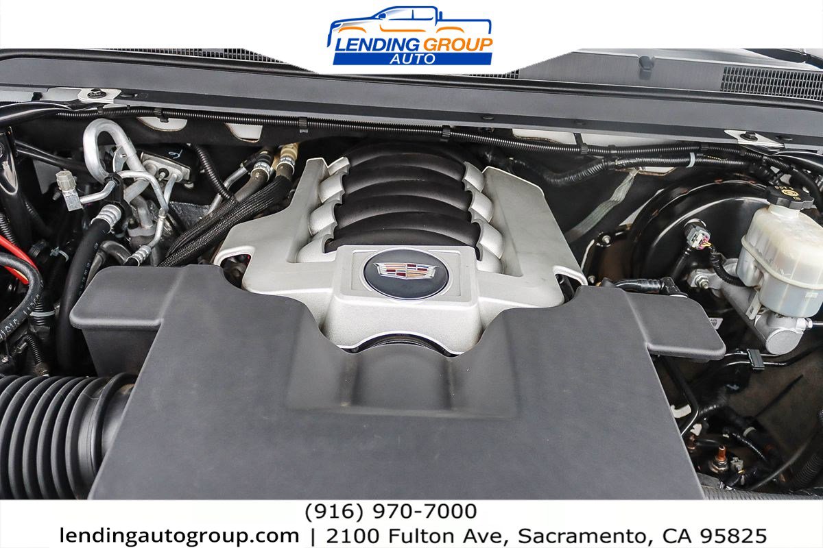 Used 2019 Cadillac Escalade Premium Luxury image 27