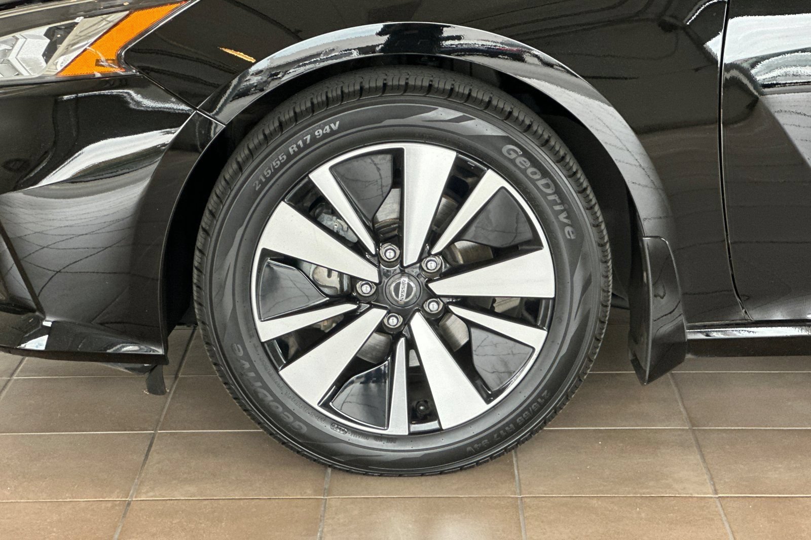 Used 2019 Nissan Altima 2.5 SV FWD image 25