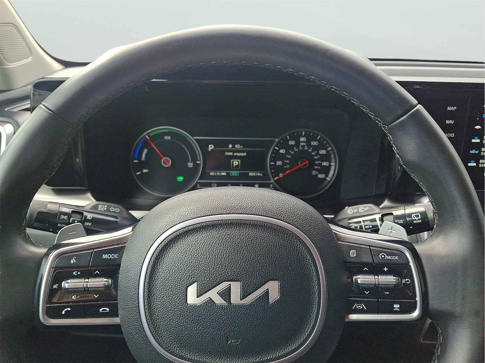 Used 2023 Kia Sorento EX image 11