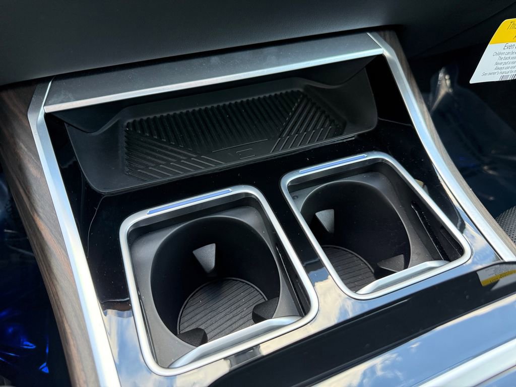 Certified 2023 BMW i7 xDrive60 AWD/4WD image 26