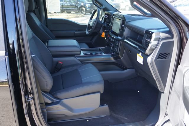 New 2026 Ford F150 STX w/ Equipment Group 200A RWD image 3