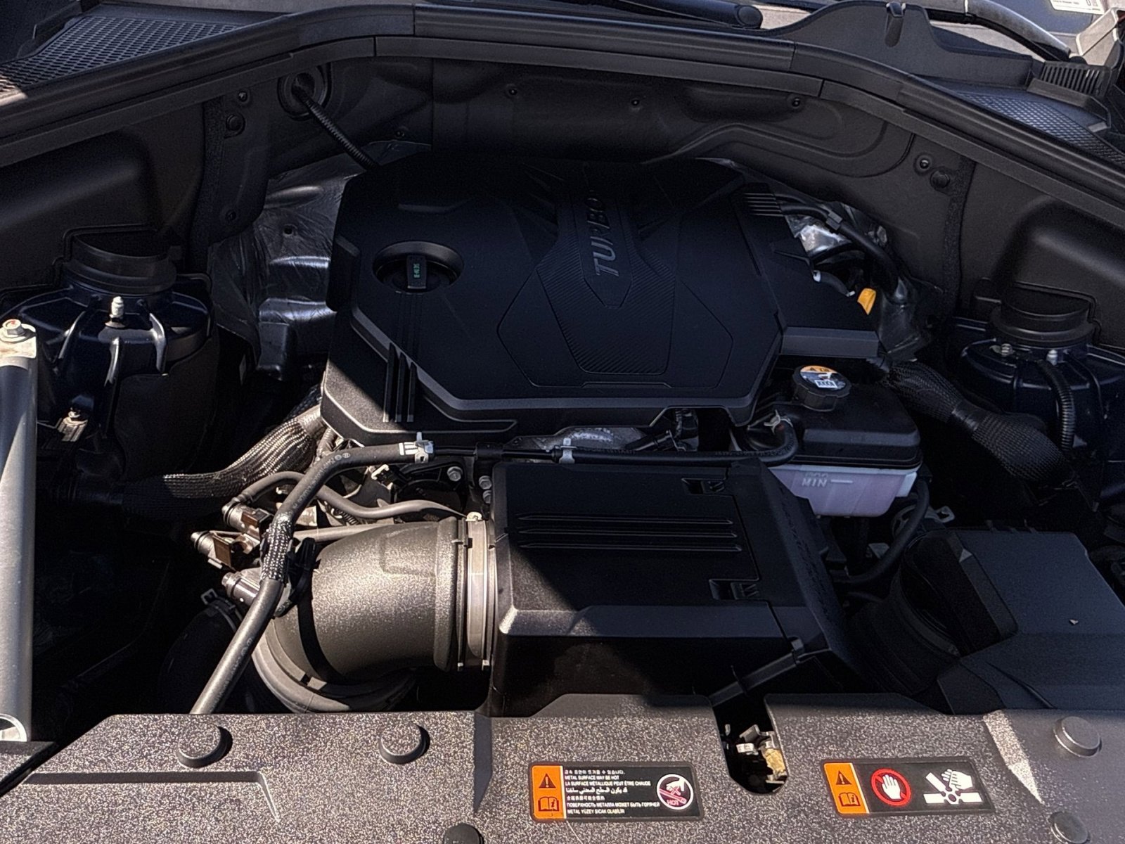 Used 2024 Genesis GV80 2.5T w/ Advanced Package image 28