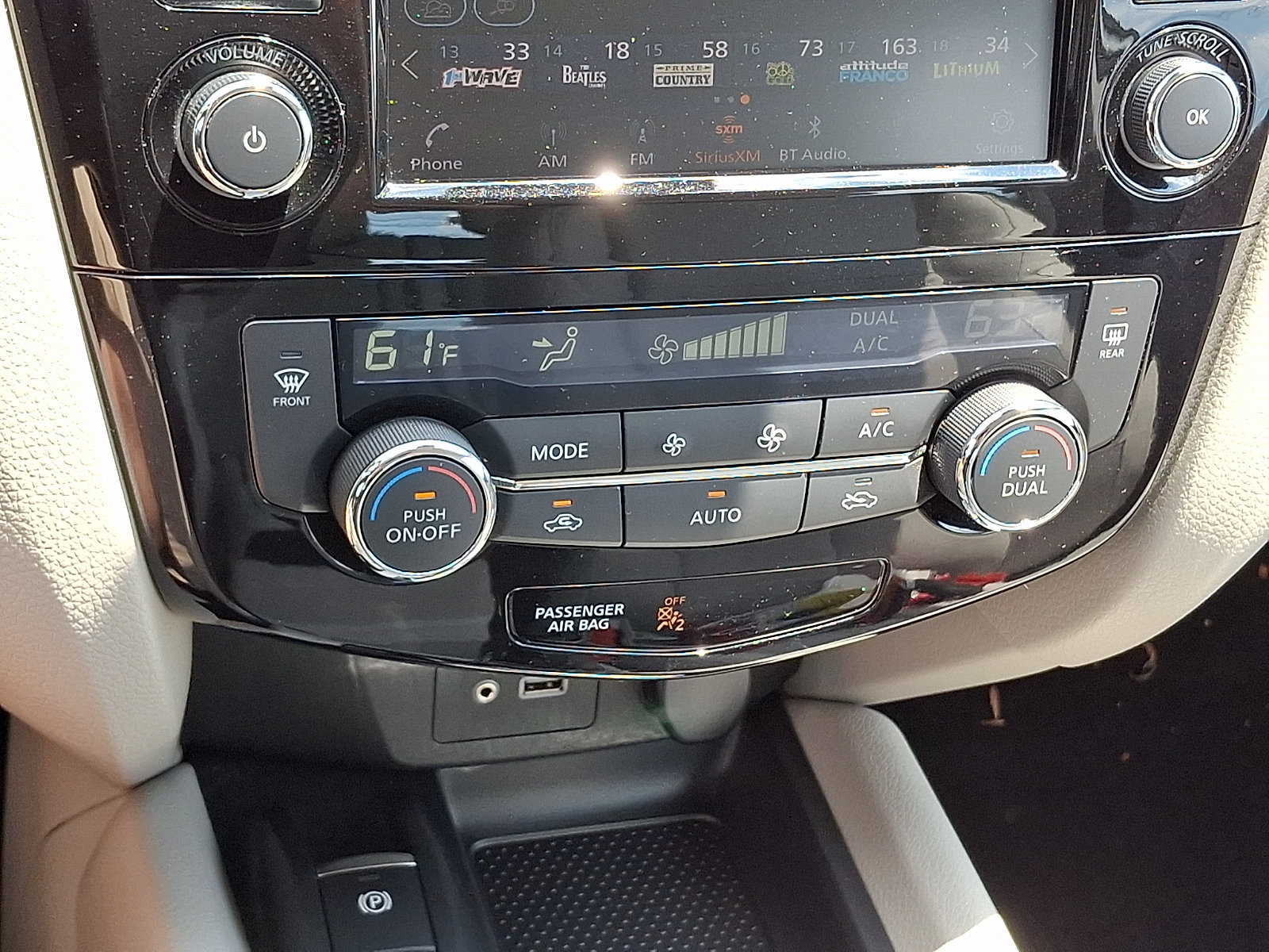 Certified 2022 Nissan Rogue Sport SL AWD/4WD image 16