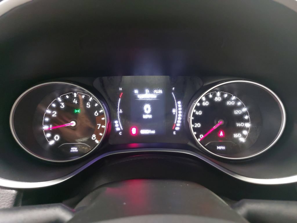 Used 2019 Jeep Compass Latitude w/ Cold Weather Group AWD/4WD image 18