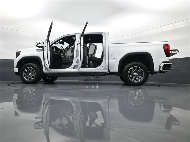 Used 2024 GMC Sierra 1500 AT4 w/ Technology Package image 34