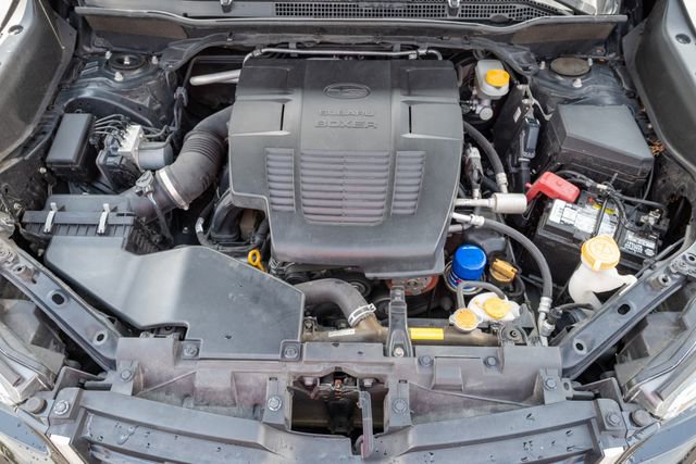 Used 2020 Subaru Forester Premium AWD/4WD image 3