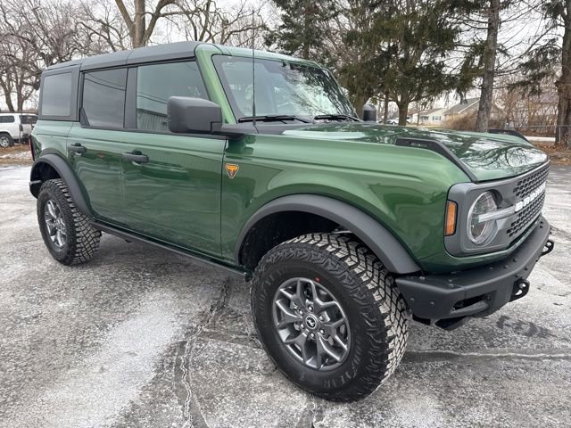 New 2025 Ford Bronco Badlands image 2