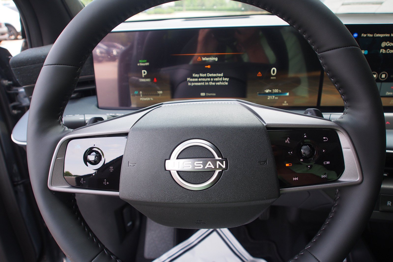 New 2026 Nissan Leaf Platinum+ FWD image 20