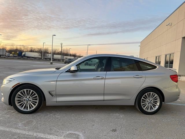Used 2015 BMW 335i Gran Turismo xDrive image 3