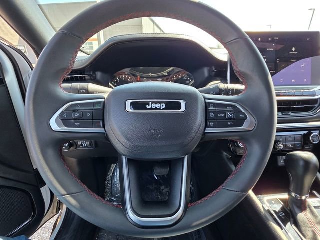 Used 2023 Jeep Compass Trailhawk AWD/4WD image 14