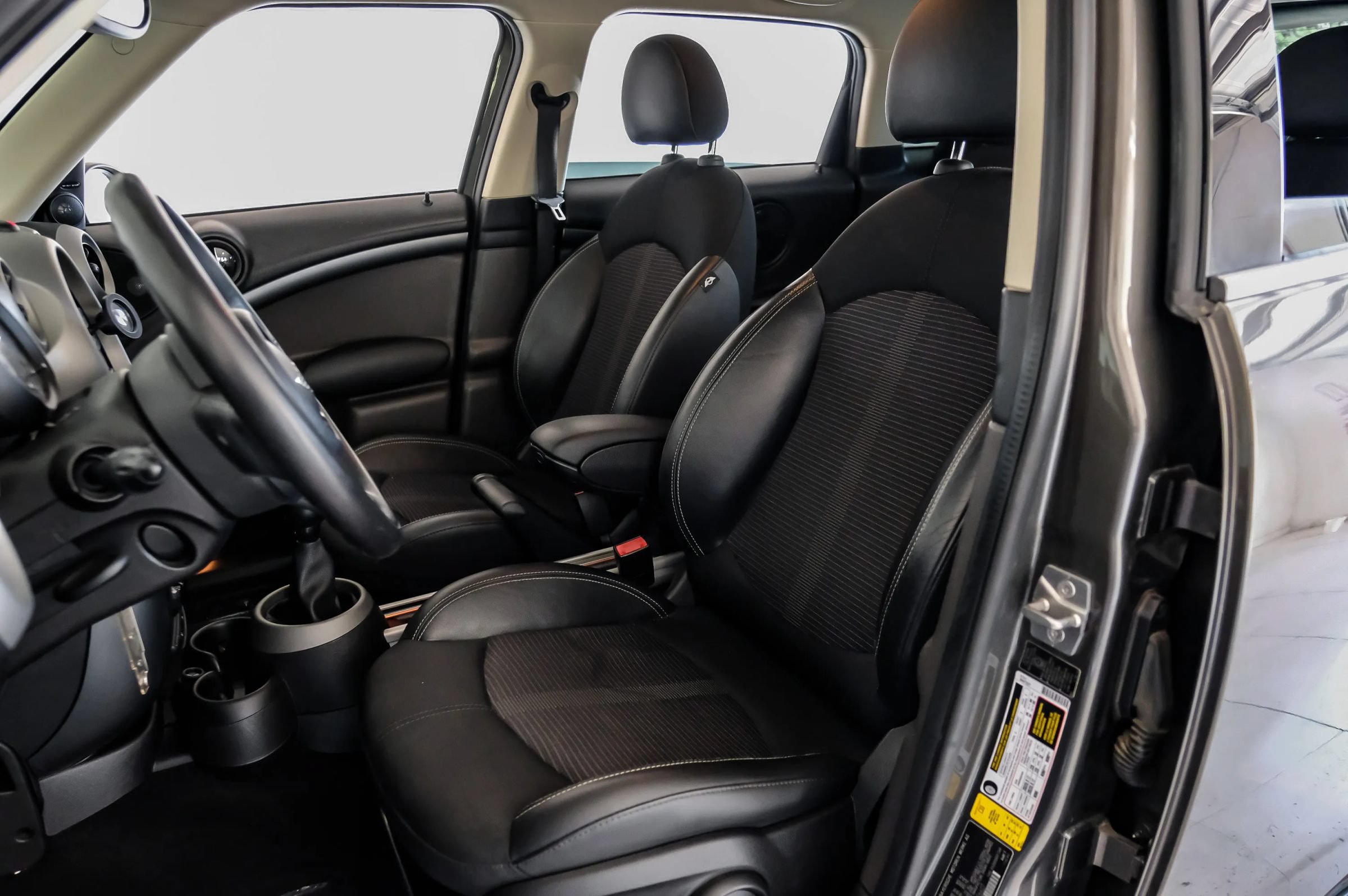 Used 2012 MINI Cooper Countryman S FWD image 30