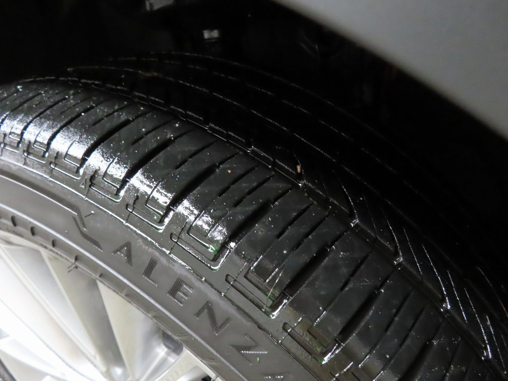 Used 2025 Lexus NX 300h AWD w/ Luxury Package image 7