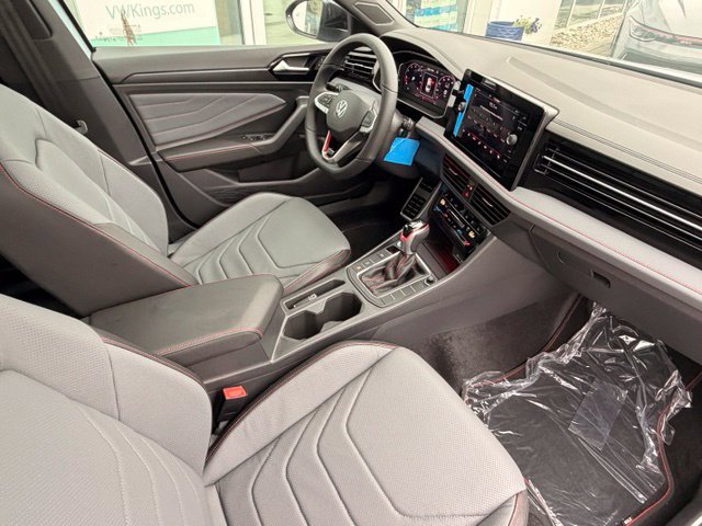 New 2027 Volkswagen Jetta GLI Autobahn FWD image 15