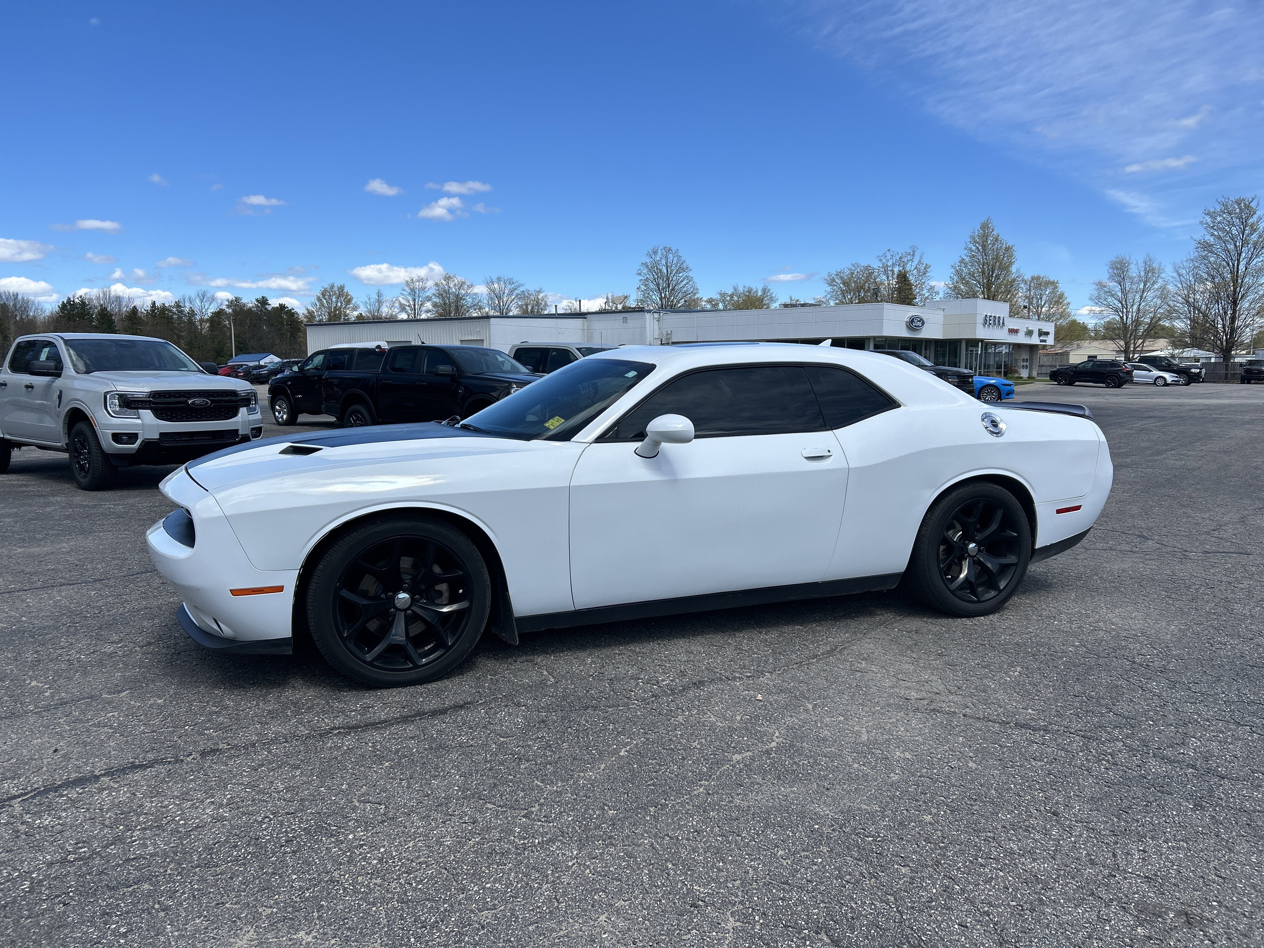 Used 2015 Dodge Challenger SXT Plus w/ Sound Group II RWD image 8