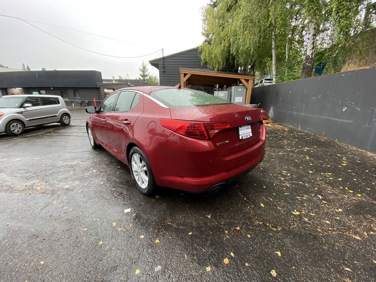 Used 2013 Kia Optima EX FWD image 4