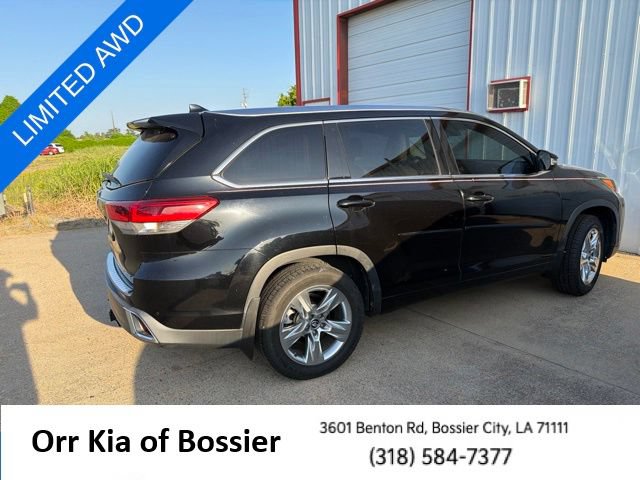 Used 2019 Toyota Highlander Limited w/ Protection Package #3 AWD/4WD image 9
