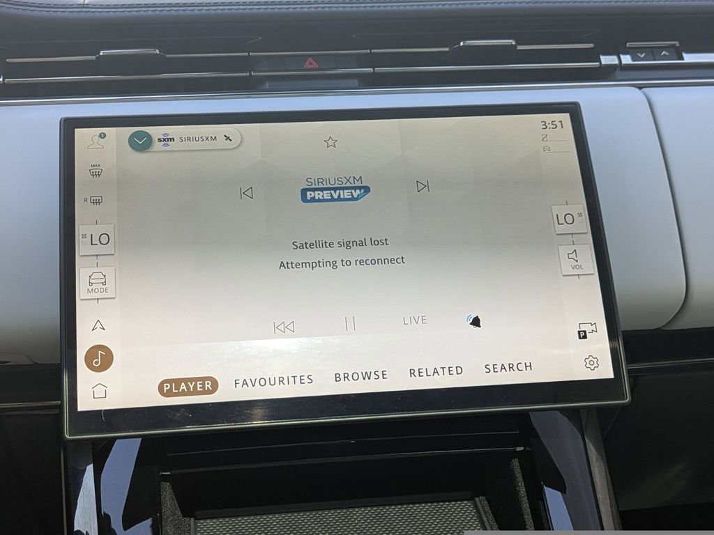 Used 2024 Land Rover Range Rover Sport AWD/4WD image 24