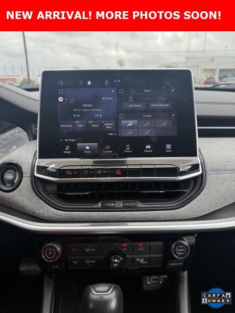 Used 2024 Jeep Compass Latitude image 6