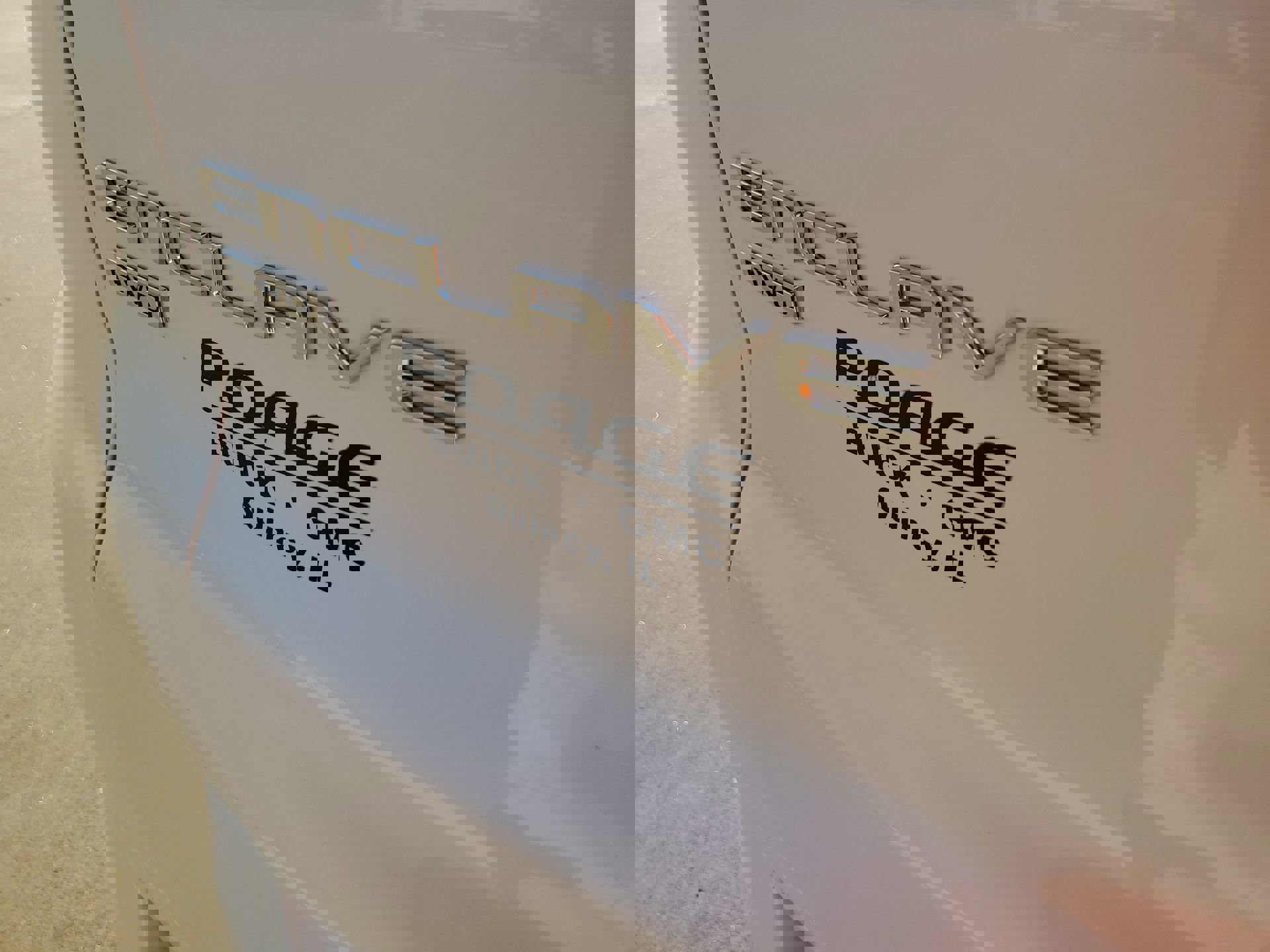 Used 2025 Buick Enclave Avenir image 39