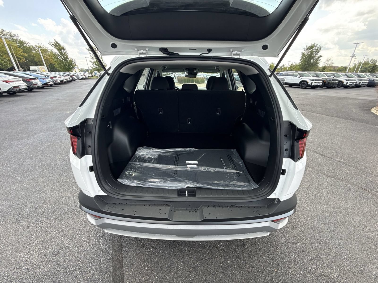 New 2026 Hyundai Tucson SE AWD/4WD image 23