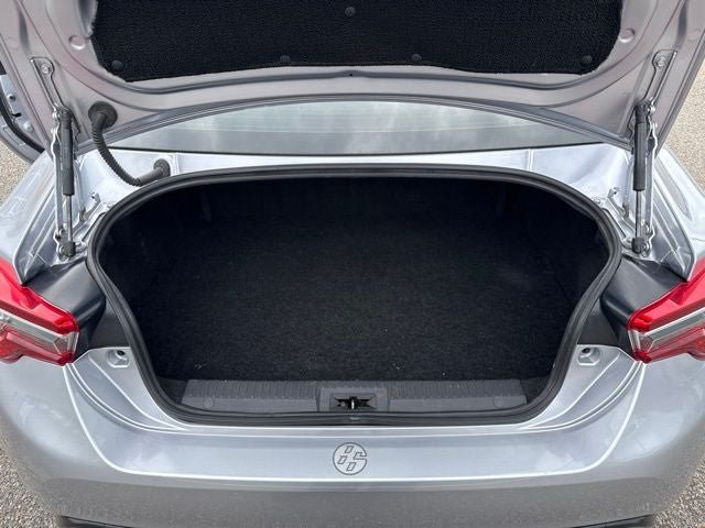 Used 2017 Toyota 86 RWD image 6
