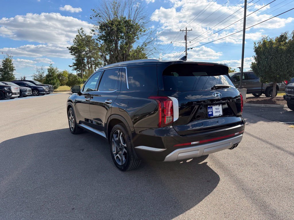 Used 2024 Hyundai Palisade SEL FWD image 5