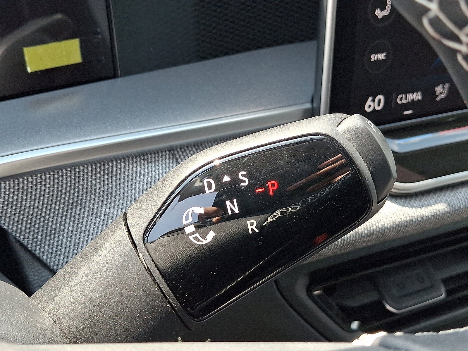 Used 2026 Volkswagen Tiguan S AWD/4WD image 15