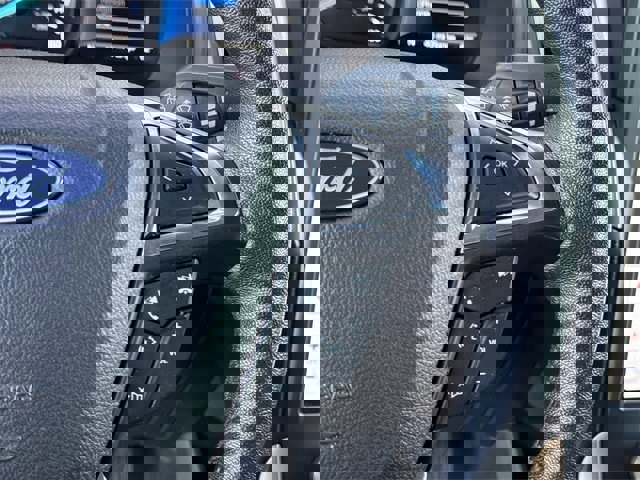 Used 2022 Ford Edge SEL image 27