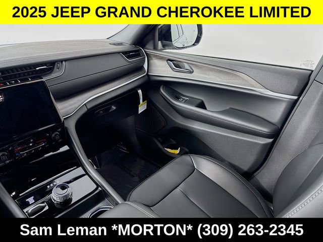 New 2025 Jeep Grand Cherokee Limited image 23