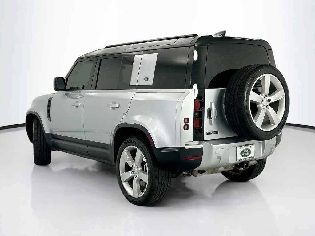 Used 2020 Land Rover Defender 110 First Edition AWD/4WD image 7