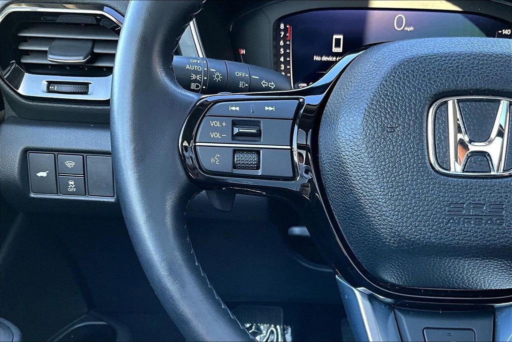 Used 2023 Honda Pilot Elite image 10