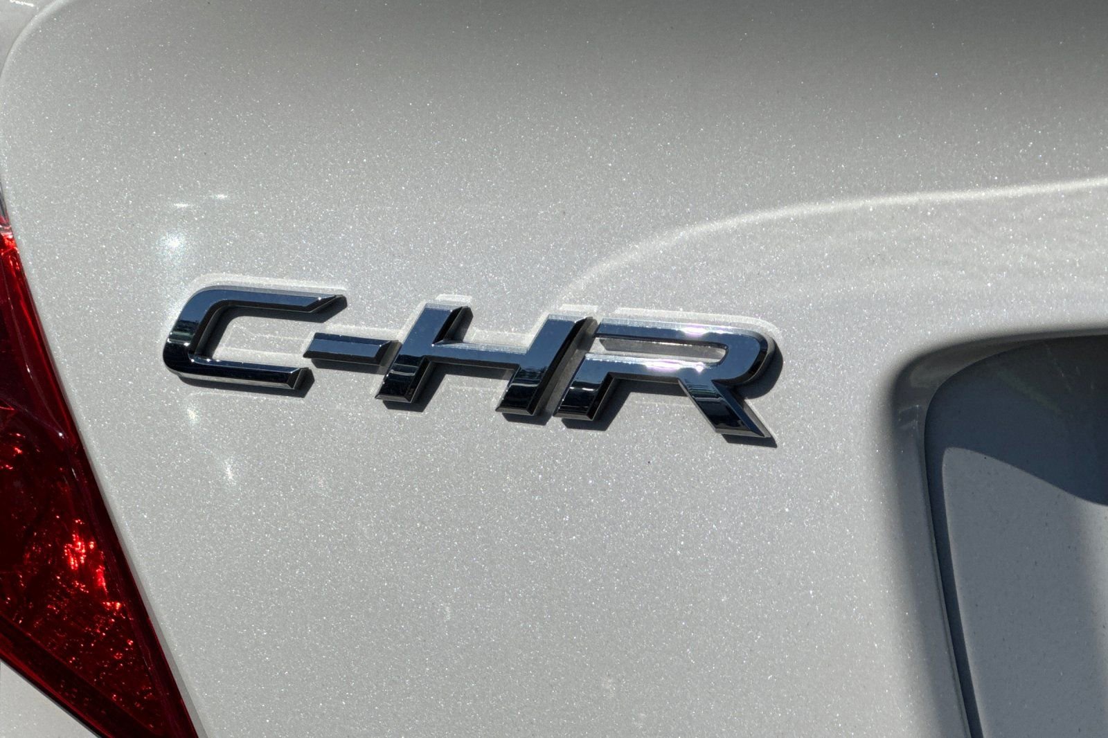 Used 2019 Toyota C-HR LE image 46