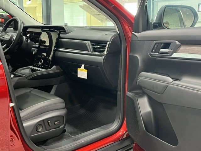 New 2026 GMC Terrain Denali w/ LPO, Floor Liner Package AWD/4WD image 9