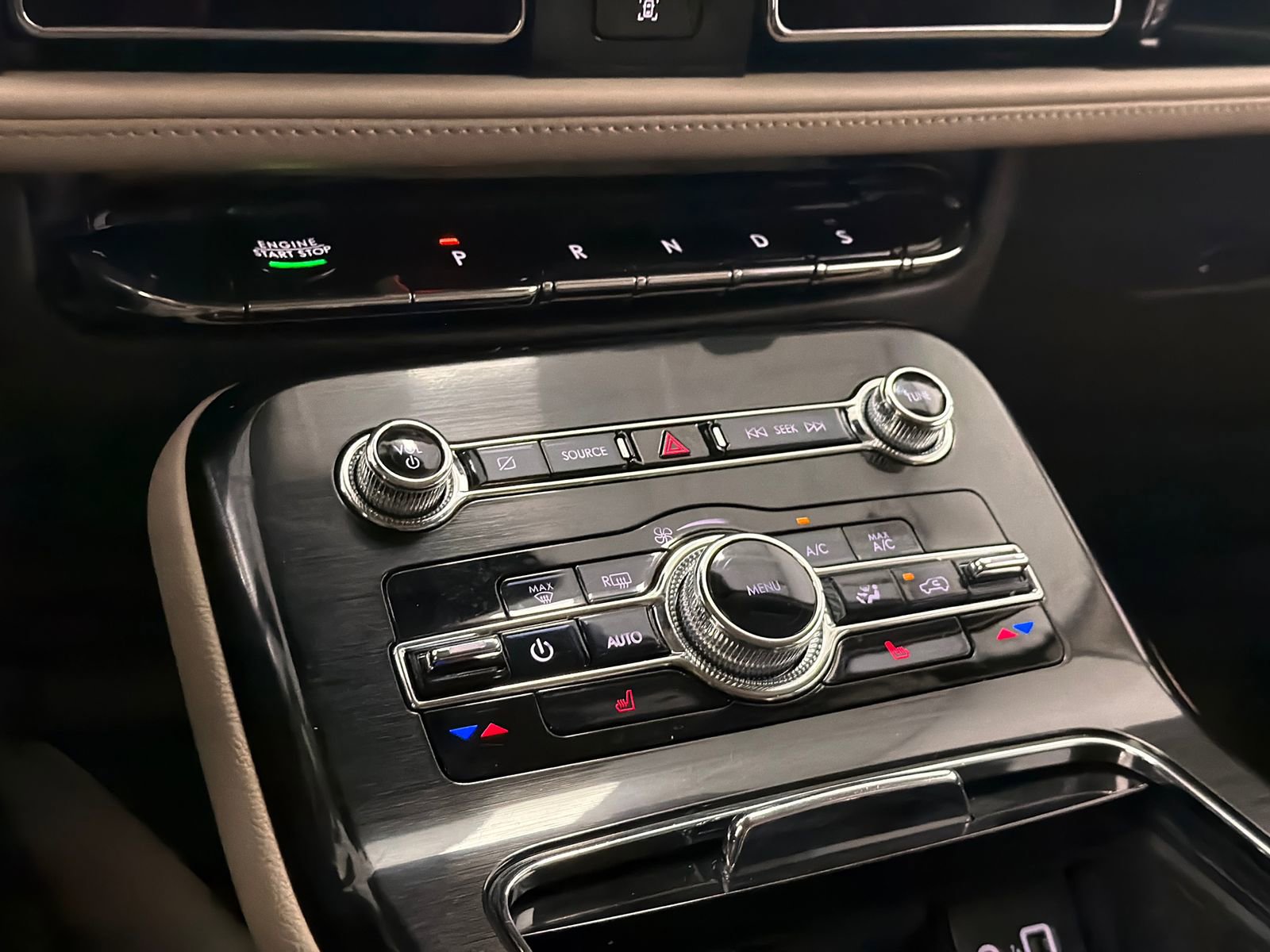 Used 2022 Lincoln Nautilus AWD image 27