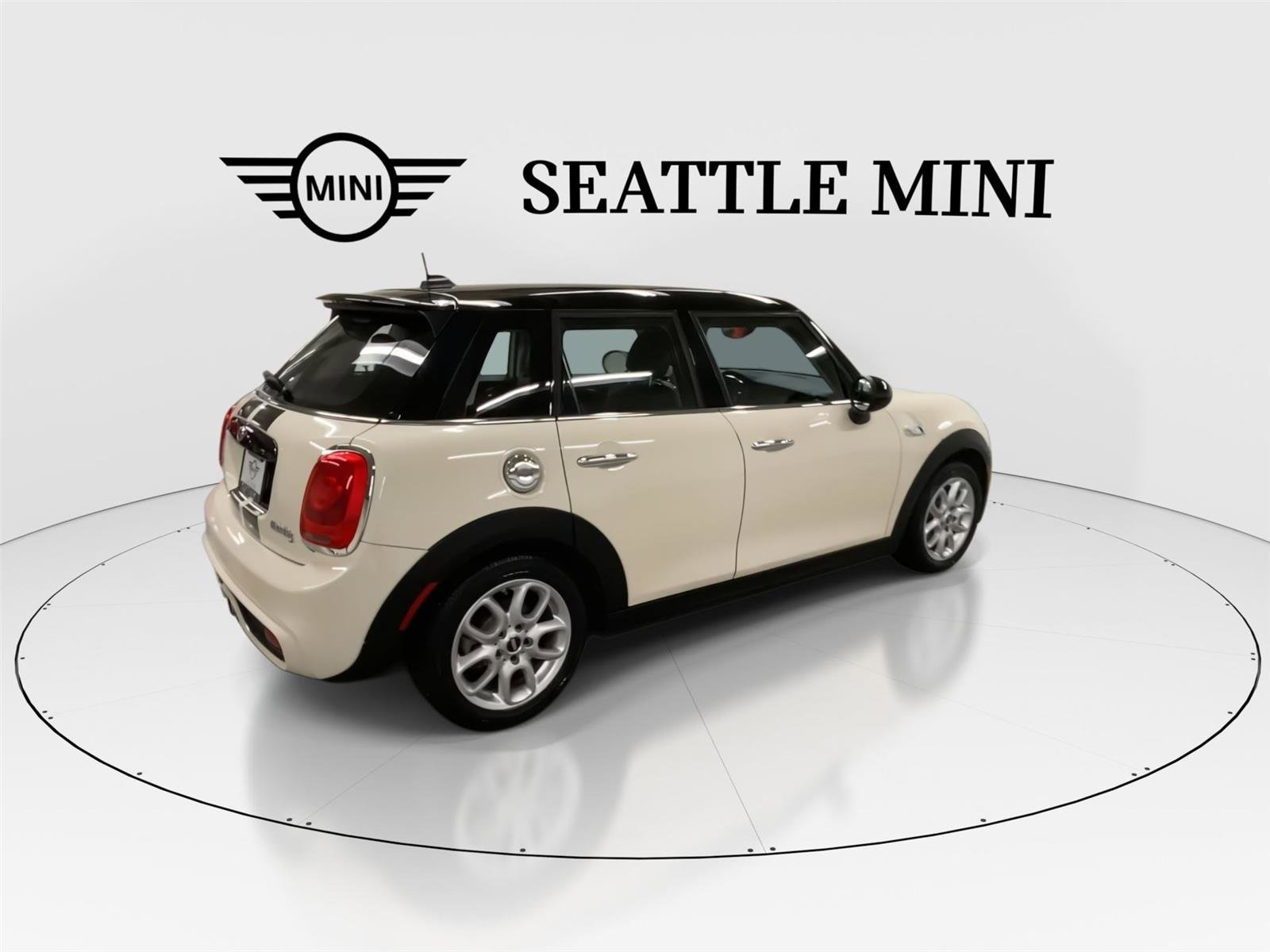 Used 2016 MINI Cooper S FWD image 11
