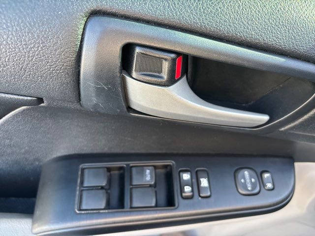 Used 2014 Toyota Camry LE image 16