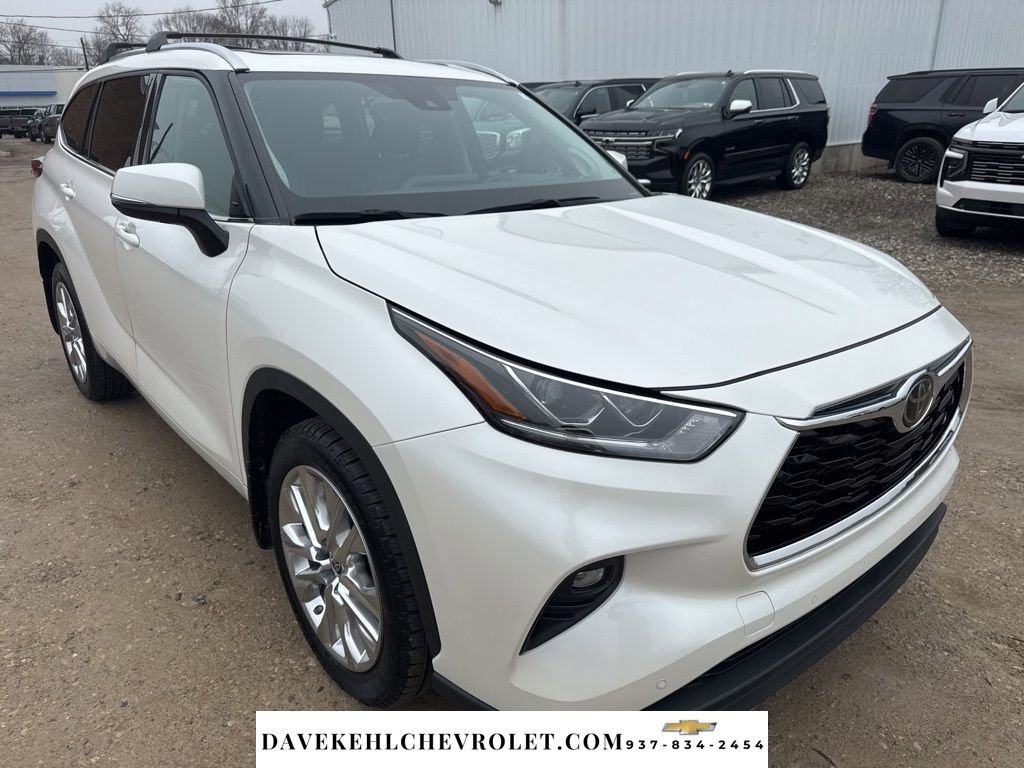 Used 2020 Toyota Highlander Limited image 7