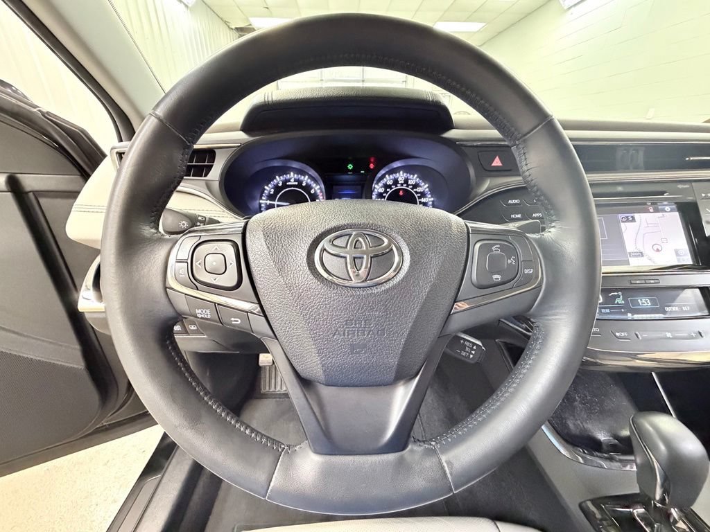 Used 2015 Toyota Avalon Limited FWD image 43
