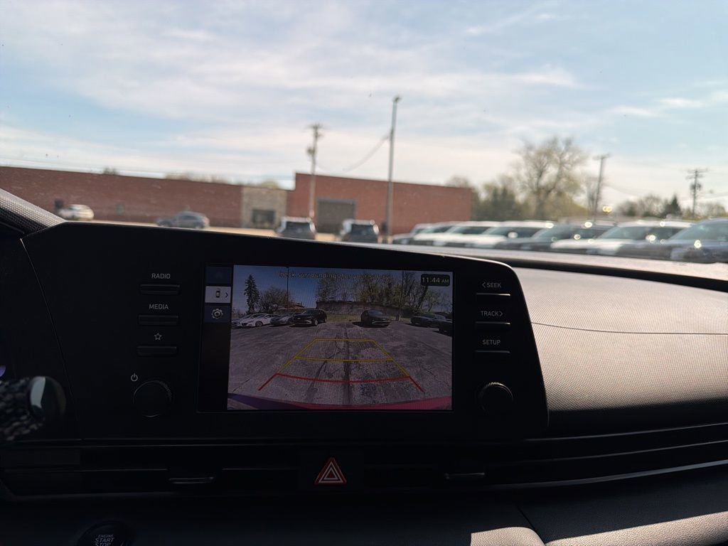 Certified 2025 Hyundai Elantra Sport image 24