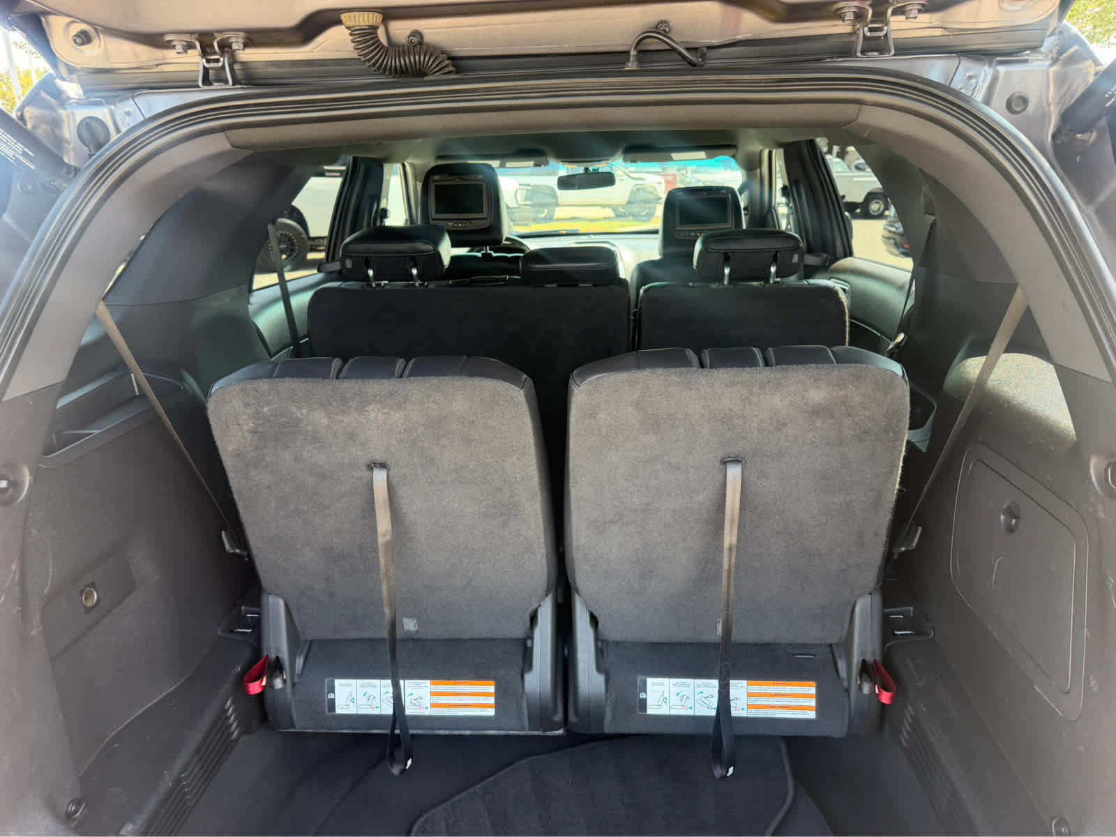 Used 2012 Ford Explorer XLT AWD/4WD image 12