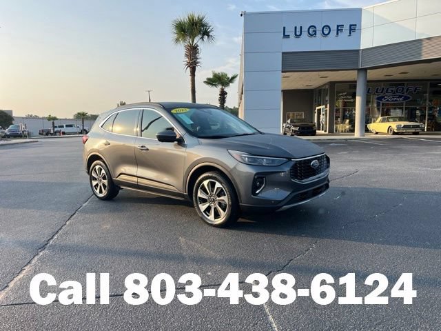 Used 2023 Ford Escape Platinum AWD/4WD video 1