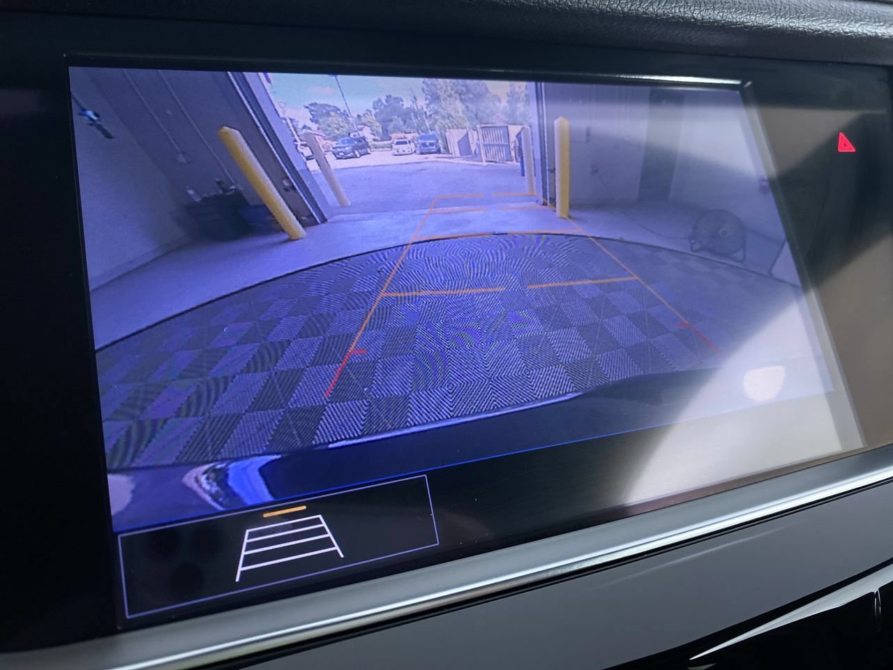 Certified 2020 Cadillac XT5 Premium Luxury FWD image 6