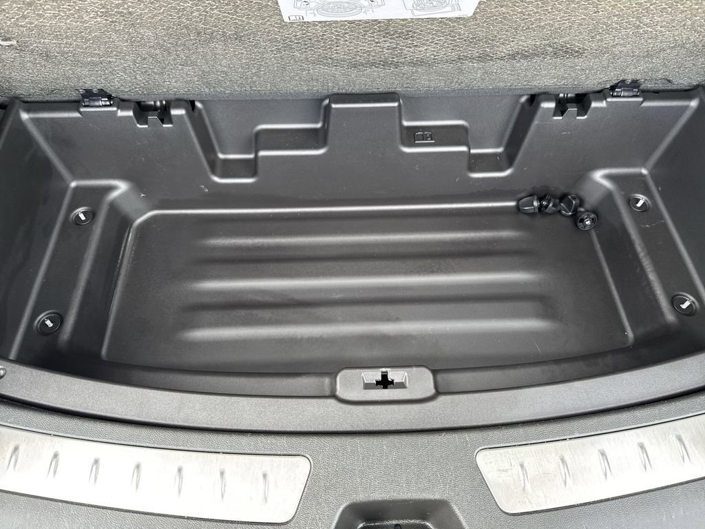 Certified 2023 Buick Enclave Essence AWD/4WD image 20