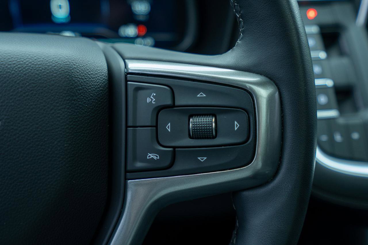 Used 2023 Chevrolet Tahoe LT w/ Luxury Package image 15