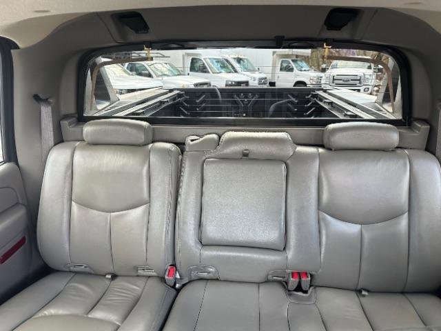 Used 2005 Chevrolet Avalanche Z71 w/ Sun And Sound Package image 27